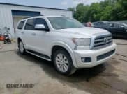 ✅ 2016 Toyota Sequoia Platinum • VIN: 5TDYY5G11GS062554 • Lot: 58733325. Wystawiony na Copart z przebiegiem 188 804 mil. Bezpłatny archiwum sprzedaży aukcyjnych z USA i szczegółowy raport historii pojazdu na DreamBid. Zdjęcie 13.