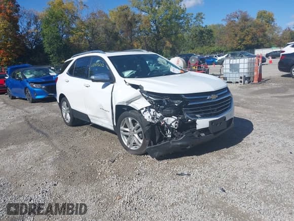 ✅ 2019 Chevrolet Equinox Premier • VIN: 2GNAXNEV6K6100056 • Лот: 43483243. Опубликован ранее на IAAI с пробегом 107 558 миль. Бесплатный доступ к архиву аукционных продаж из США и подробный отчёт об истории автомобиля на DreamBid. Изображение 1.