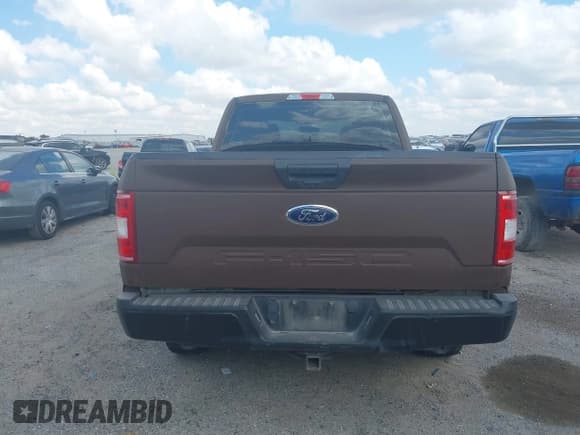 ✅ 2019 Ford F-150 XL • VIN: 1FTEX1EB6KKD58809 • Lot: 43369137. Listed on IAAI with 195,461 mi. Free auction sales archive from the USA and detailed vehicle history report at DreamBid. Image 16.