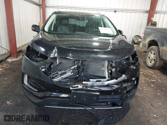 ✅ 2021 Ford Edge Titanium • VIN: 2FMPK4K92MBA65363 • Lot: 43736522. Wystawiony na IAAI z przebiegiem 74 346 mil. Bezpłatny archiwum sprzedaży aukcyjnych z USA i szczegółowy raport historii pojazdu na DreamBid. Zdjęcie 13.