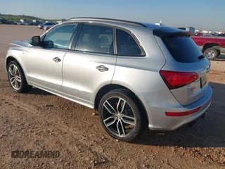 ✅ 2017 Audi SQ5 Premium Plus • VIN: WA1CCAFP2HA075782 • Lot: 43332775. Listed on IAAI with 140,758 mi. Free auction sales archive from the USA and detailed vehicle history report at DreamBid. Image 3.
