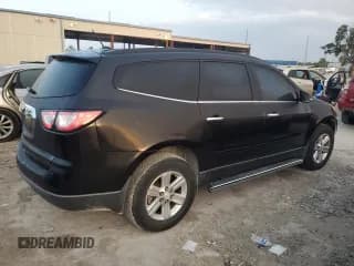 ✅ 2013 Chevrolet Traverse LT • VIN: 1GNKRJKD6DJ138816 • Lot: 71047754. Wystawiony na Copart z przebiegiem 158 837 mil. Bezpłatny archiwum sprzedaży aukcyjnych z USA i szczegółowy raport historii pojazdu na DreamBid. Zdjęcie 3.