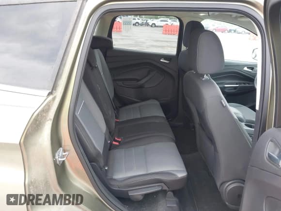 ✅ 2013 Ford Escape SE • VIN: 1FMCU0G91DUD85875 • Lot: 41987751. Listed on IAAI with 24,763 mi. Free auction sales archive from the USA and detailed vehicle history report at DreamBid. Image 8.