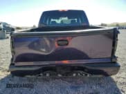 ✅ 2005 Chevrolet Silverado 1500 • VIN: 2GCFC13T251325270 • Лот: 75061414. Опубликован ранее на Copart с пробегом Не указан. Бесплатный доступ к архиву аукционных продаж из США и подробный отчёт об истории автомобиля на DreamBid. Изображение 6.