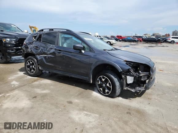 ✅ 2018 Subaru Crosstrek Premium • VIN: JF2GTABC0JH338070 • Lot: 69859995. Wystawiony na Copart z przebiegiem 83 347 mil. Bezpłatny archiwum sprzedaży aukcyjnych z USA i szczegółowy raport historii pojazdu na DreamBid. Zdjęcie 4.