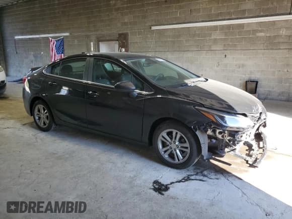 ✅ 2017 Chevrolet Cruze LT • VIN: 1G1BE5SM2H7275095 • Лот: 85371775. Опубликован ранее на Copart с пробегом 52 063 миль. Бесплатный доступ к архиву аукционных продаж из США и подробный отчёт об истории автомобиля на DreamBid. Изображение 4.