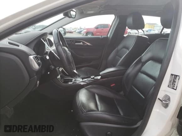 ✅ 2018 Infiniti QX30 Essential • VIN: SJKCH5CR2JA003228 • Lot: 81622384. Listed on Copart with 60,357 mi. Free auction sales archive from the USA and detailed vehicle history report at DreamBid. Image 7.