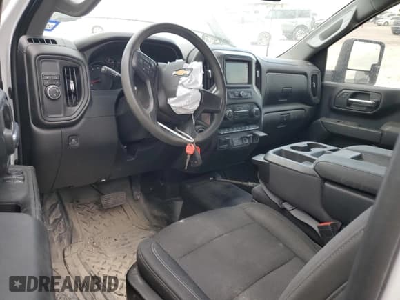 ✅ 2024 Chevrolet Silverado 2500HD Work Truck • VIN: 1GC0WLE79RF394369 • Лот: 76630484. Опубликован ранее на Copart с пробегом Не указан. Бесплатный доступ к архиву аукционных продаж из США и подробный отчёт об истории автомобиля на DreamBid. Изображение 8.