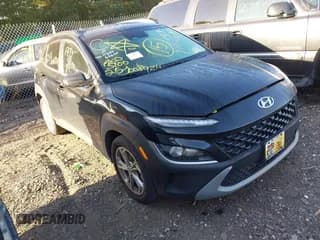 ✅ 2023 Hyundai Kona SEL • VIN: KM8K6CAB1PU063650 • Лот: 43249975. Опубликован ранее на IAAI с пробегом 39 164 миль. Бесплатный доступ к архиву аукционных продаж из США и подробный отчёт об истории автомобиля на DreamBid. Изображение 1.