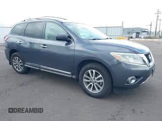 ✅ 2013 Nissan Pathfinder SL • VIN: 5N1AR2MM1DC632153 • Lot: 43622366. Listed on IAAI with 138,423 mi. Free auction sales archive from the USA and detailed vehicle history report at DreamBid. Image 1.