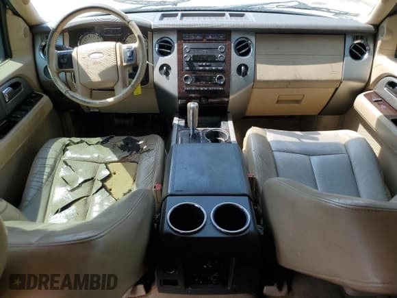 ✅ 2011 Ford Expedition Max XLT • VIN: 1FMJK1J51BEF37234 • Лот: 80825855. Опубликован ранее на Copart с пробегом 244 093 миль. Бесплатный доступ к архиву аукционных продаж из США и подробный отчёт об истории автомобиля на DreamBid. Изображение 8.