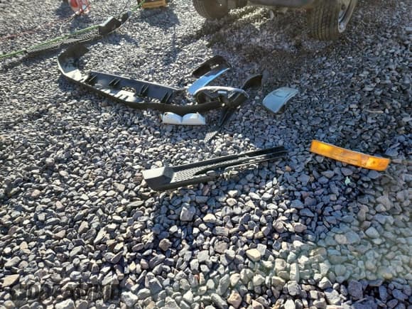 ✅ 2004 Chevrolet Silverado 2500HD LT • VIN: 1GCHK29154E111768 • Lot: 87251525. Wystawiony na Copart z przebiegiem 307 950 mil. Bezpłatny archiwum sprzedaży aukcyjnych z USA i szczegółowy raport historii pojazdu na DreamBid. Zdjęcie 12.