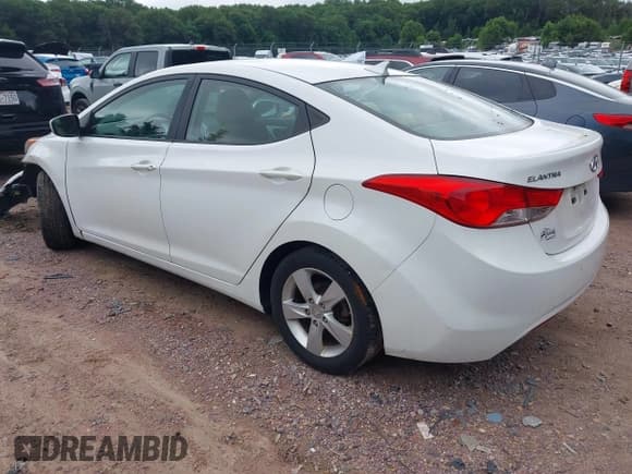 ✅ 2013 Hyundai Elantra GLS • VIN: 5NPDH4AE2DH366742 • Lot: 42743853. Listed on IAAI with 152,359 mi. Free auction sales archive from the USA and detailed vehicle history report at DreamBid. Image 3.
