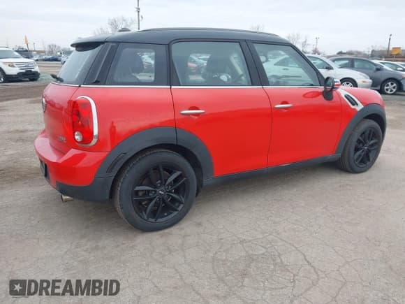 ✅ 2012 MINI Countryman • VIN: WMWZB3C55CWM06283 • Lot: 43788787. Wystawiony na IAAI z przebiegiem 180 321 mil. Bezpłatny archiwum sprzedaży aukcyjnych z USA i szczegółowy raport historii pojazdu na DreamBid. Zdjęcie 4.