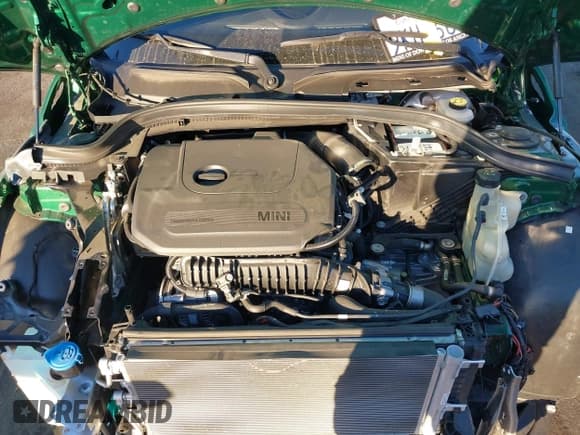 ✅ 2024 MINI Hardtop 4 Door Cooper • VIN: WMW33DK03R2V30440 • Lot: 41403552. Wystawiony na IAAI z przebiegiem 11 656 mil. Bezpłatny archiwum sprzedaży aukcyjnych z USA i szczegółowy raport historii pojazdu na DreamBid. Zdjęcie 10.