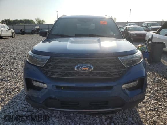 ✅ 2022 Ford Explorer XLT • VIN: 1FMSK7DH3NGA00029 • Lot: 69403685. Wystawiony na Copart z przebiegiem 75 597 mil. Bezpłatny archiwum sprzedaży aukcyjnych z USA i szczegółowy raport historii pojazdu na DreamBid. Zdjęcie 5.