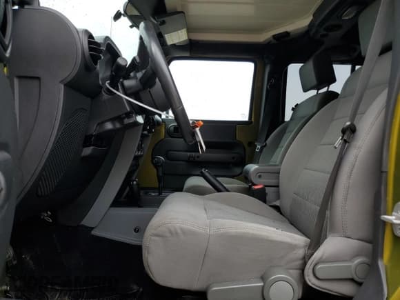 ✅ 2008 Jeep Wrangler Rubicon • VIN: 1J8GA69138L533859 • Lot: 54202865. Listed on Copart with 75,742 mi. Free auction sales archive from the USA and detailed vehicle history report at DreamBid. Image 7.