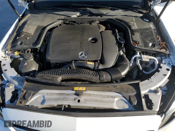 ✅ 2020 Mercedes-Benz C 300 • VIN: W1KWF8DB7LR584938 • Lot: 90307795. Listed on Copart with 84,790 mi. Free auction sales archive from the USA and detailed vehicle history report at DreamBid. Image 11.