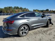 ✅ 2021 Audi e-tron Sportback Premium Plus • VIN: WA12AAGE4MB002142 • Лот: 87190635. Опубликован ранее на Copart с пробегом 48 015 миль. Бесплатный доступ к архиву аукционных продаж из США и подробный отчёт об истории автомобиля на DreamBid. Изображение 3.