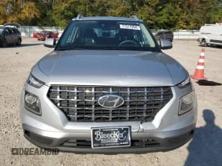 ✅ 2020 Hyundai Venue SEL • VIN: KMHRC8A38LU037800 • Lot: 77317094. Listed on Copart with 34,249 mi. Free auction sales archive from the USA and detailed vehicle history report at DreamBid. Image 5.