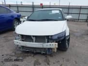 ✅ 2013 Scion tC • VIN: JTKJF5C70D3058888 • Lot: 41892224. Wystawiony na IAAI z przebiegiem 84 749 mil. Bezpłatny archiwum sprzedaży aukcyjnych z USA i szczegółowy raport historii pojazdu na DreamBid. Zdjęcie 13.