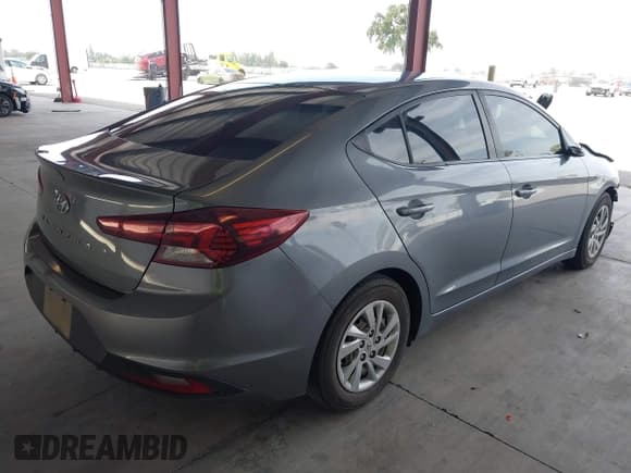 ✅ 2019 Hyundai Elantra SE • VIN: KMHD74LF7KU818921 • Lot: 42118137. Listed on IAAI with 200,757 mi. Free auction sales archive from the USA and detailed vehicle history report at DreamBid. Image 4.