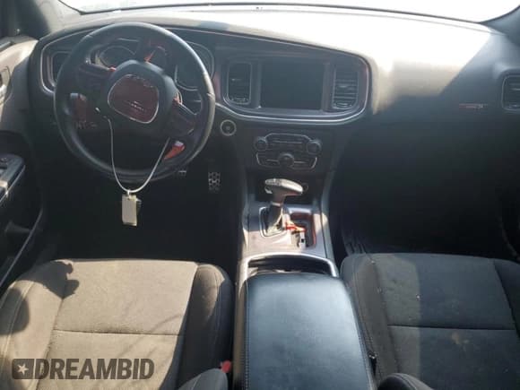 ✅ 2018 Dodge Charger R/T Scat Pack • VIN: 2C3CDXGJ0JH188268 • Lot: 67353935. Listed on Copart with 122,181 mi. Free auction sales archive from the USA and detailed vehicle history report at DreamBid. Image 8.