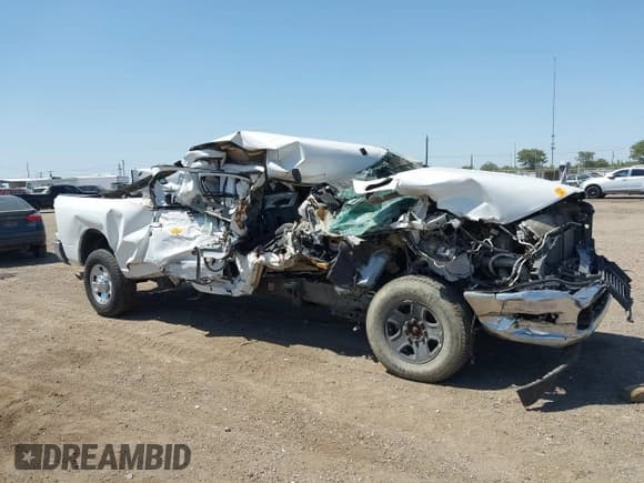 ✅ 2020 Ram 2500 Big Horn • VIN: 3C6UR5JL2LG167044 • Lot: 41996323. Listed on IAAI with Not provided. Free auction sales archive from the USA and detailed vehicle history report at DreamBid. Image 1.