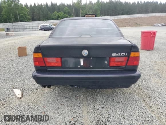 ✅ 1995 BMW 5 Series 525i • VIN: WBAHD6322SGK83905 • Lot: 54774725. Listed on Copart with 292,056 mi. Free auction sales archive from the USA and detailed vehicle history report at DreamBid. Image 6.