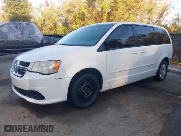 ✅ 2011 Dodge Grand Caravan Express • VIN: 2D4RN4DG6BR647005 • Lot: 43378521. Wystawiony na IAAI z przebiegiem 165 286 mil. Bezpłatny archiwum sprzedaży aukcyjnych z USA i szczegółowy raport historii pojazdu na DreamBid. Zdjęcie 2.