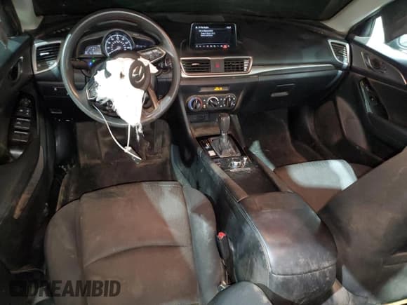 ✅ 2018 Mazda 3 Sport • VIN: 3MZBN1K77JM195424 • Лот: 92381885. Опубликован ранее на Copart с пробегом 155 510 миль. Бесплатный доступ к архиву аукционных продаж из США и подробный отчёт об истории автомобиля на DreamBid. Изображение 8.