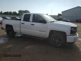 ✅ 2019 Chevrolet Silverado 1500 LT • VIN: 2GCVKPEC9K1214018 • Lot: 61278734. Wystawiony na Copart z przebiegiem 89 623 mil. Bezpłatny archiwum sprzedaży aukcyjnych z USA i szczegółowy raport historii pojazdu na DreamBid. Zdjęcie 4.