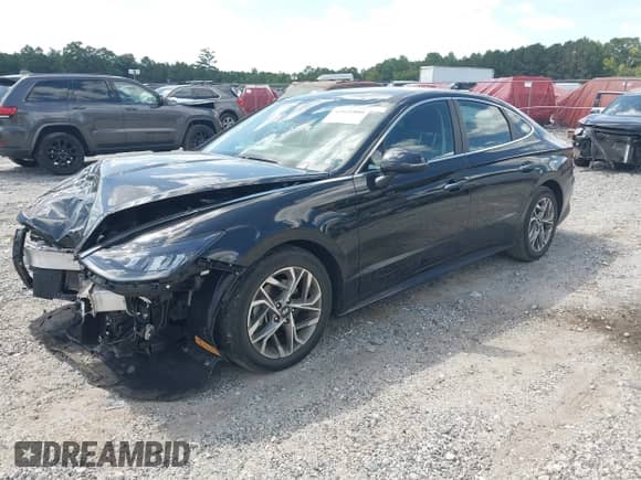 2021 Hyundai Sonata SEL with VIN KMHL14JA9MA147714, listed as a IAAI auction lot 43101880 with 30,502 mi miles and . Bid and sale history available at DreamBid. Image 2.