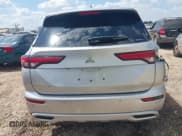 ✅ 2023 Mitsubishi Outlander SE • VIN: JA4J4UA8XPZ032930 • Лот: 43198014. Опубликован ранее на IAAI с пробегом 57 371 миль. Бесплатный доступ к архиву аукционных продаж из США и подробный отчёт об истории автомобиля на DreamBid. Изображение 16.