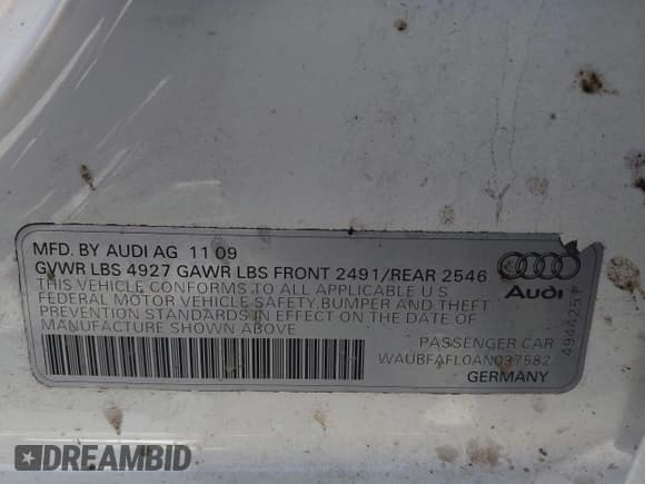 ✅ 2010 Audi A4 Premium • VIN: WAUBFAFL0AN037582 • Lot: 43180242. Wystawiony na IAAI z przebiegiem 124 455 mil. Bezpłatny archiwum sprzedaży aukcyjnych z USA i szczegółowy raport historii pojazdu na DreamBid. Zdjęcie 9.