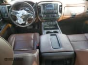 ✅ 2014 Chevrolet Silverado 1500 High Country • VIN: 3GCUKTEJ3EG498342 • Лот: 43144305. Опубликован ранее на Copart с пробегом 141 679 миль. Бесплатный доступ к архиву аукционных продаж из США и подробный отчёт об истории автомобиля на DreamBid. Изображение 8.