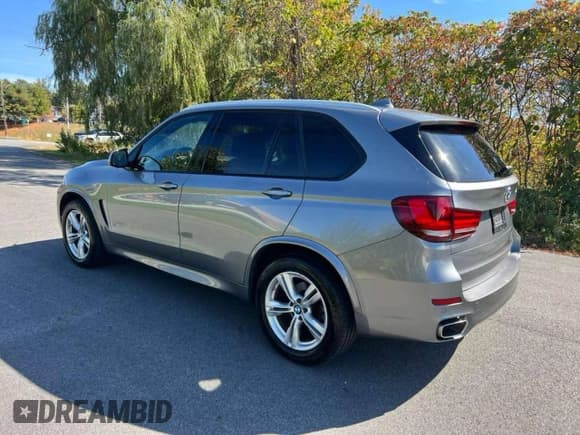 ✅ 2014 BMW X5 xDrive35d • VIN: 5UXKS4C53E0C07377 • Lot: 85531065. Listed on Copart with 91,989 mi. Free auction sales archive from the USA and detailed vehicle history report at DreamBid. Image 3.