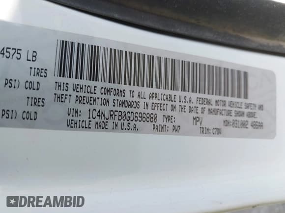 ✅ 2016 Jeep Patriot High Altitude • VIN: 1C4NJRFB0GD696880 • Lot: 43247007. Wystawiony na IAAI z przebiegiem 131 970 mil. Bezpłatny archiwum sprzedaży aukcyjnych z USA i szczegółowy raport historii pojazdu na DreamBid. Zdjęcie 8.