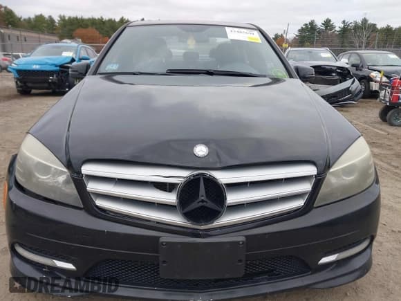 ✅ 2011 Mercedes-Benz C 300 Sport • VIN: WDDGF8BB1BR145322 • Lot: 43485691. Wystawiony na IAAI z przebiegiem 147 203 mil. Bezpłatny archiwum sprzedaży aukcyjnych z USA i szczegółowy raport historii pojazdu na DreamBid. Zdjęcie 6.