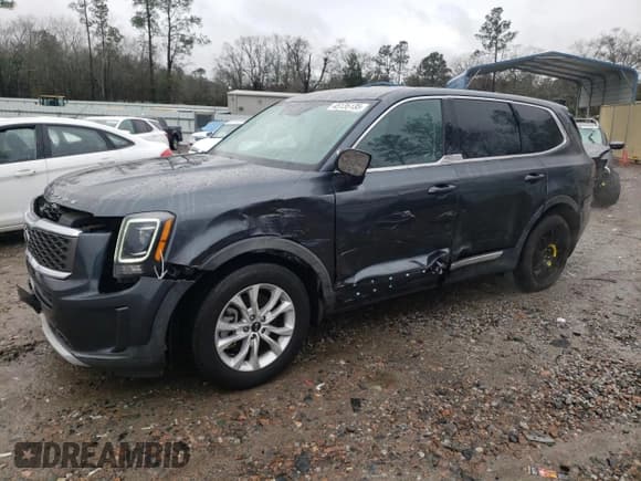 ✅ 2020 Kia Telluride LX • VIN: 5XYP24HC5LG043570 • Лот: 45135135. Опубликован ранее на Copart с пробегом 69 634 миль. Бесплатный доступ к архиву аукционных продаж из США и подробный отчёт об истории автомобиля на DreamBid. Изображение 1.