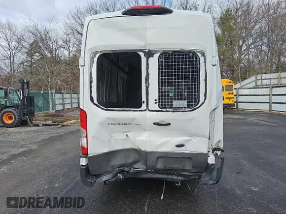 ✅ 2021 Ford Transit Cargo • VIN: 1FTBW3X85MKA60788 • Lot: 48044345. Wystawiony na Copart z przebiegiem 66 533 mil. Bezpłatny archiwum sprzedaży aukcyjnych z USA i szczegółowy raport historii pojazdu na DreamBid. Zdjęcie 6.