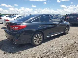 ✅ 2016 Hyundai Sonata Sport • VIN: 5NPE34AF7GH341027 • Lot: 68530945. Wystawiony na Copart z przebiegiem 142 893 mil mil. Skorzystaj z bezpłatnego archiwum sprzedaży aukcyjnych z USA i zobacz szczegółowy raport historii pojazdu na DreamBid. Zdjęcie 3.