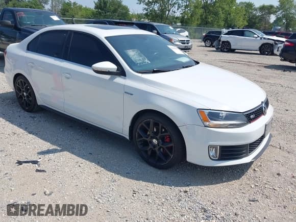 ✅ 2014 Volkswagen Jetta GLI • VIN: 3VW4T7AJ4EM301820 • Lot: 42994517. Listed on IAAI with 78,527 mi. Free auction sales archive from the USA and detailed vehicle history report at DreamBid. Image 1.
