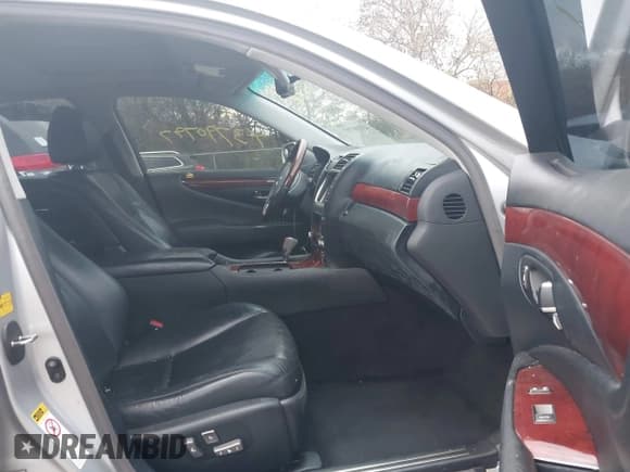 ✅ 2008 Lexus LS 460 • VIN: JTHBL46F985063260 • Lot: 43790797. Wystawiony na IAAI z przebiegiem Nie podano. Bezpłatny archiwum sprzedaży aukcyjnych z USA i szczegółowy raport historii pojazdu na DreamBid. Zdjęcie 5.