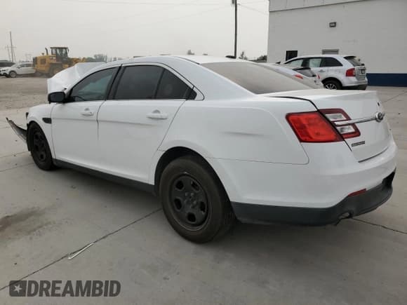 ✅ 2013 Ford Police Interceptor • VIN: 1FAHP2MK2DG191543 • Lot: 71286434. Wystawiony na Copart z przebiegiem Nie podano. Bezpłatny archiwum sprzedaży aukcyjnych z USA i szczegółowy raport historii pojazdu na DreamBid. Zdjęcie 2.