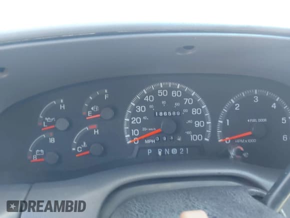 ✅ 1998 Ford F-150 • VIN: 1FTZX17W9WNA63452 • Lot: 43474139. Wystawiony na IAAI z przebiegiem 186 589 mil. Bezpłatny archiwum sprzedaży aukcyjnych z USA i szczegółowy raport historii pojazdu na DreamBid. Zdjęcie 7.