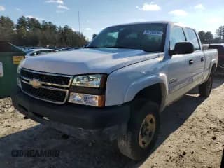 ✅ 2006 Chevrolet Silverado 2500HD LT1 • VIN: 1GCHK23D16F196835 • Lot: 42248305. Wystawiony na Copart z przebiegiem 309 447 mil. Bezpłatny archiwum sprzedaży aukcyjnych z USA i szczegółowy raport historii pojazdu na DreamBid. Zdjęcie 1.