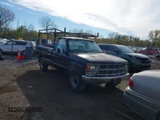 ✅ 2000 Chevrolet Silverado 2500 • VIN: 1GCGC24R4YR178236 • Lot: 43571835. Listed on IAAI with 282,178 mi. Free auction sales archive from the USA and detailed vehicle history report at DreamBid. Image 1.