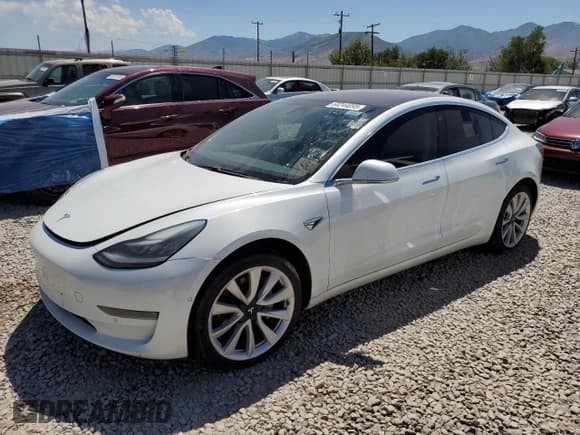 ✅ 2018 Tesla Model 3 Long Range Battery • VIN: 5YJ3E1EB0JF092373 • Lot: 60244095. Wystawiony na Copart z przebiegiem Nie podano. Bezpłatny archiwum sprzedaży aukcyjnych z USA i szczegółowy raport historii pojazdu na DreamBid. Zdjęcie 1.