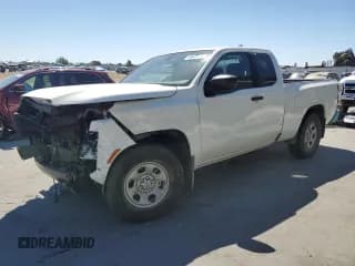 ✅ 2025 Nissan Frontier S • VIN: 1N6ED1CL4SN621637 • Лот: 69473445. Опубликован ранее на Copart с пробегом 11 340 миль. Бесплатный доступ к архиву аукционных продаж из США и подробный отчёт об истории автомобиля на DreamBid. Изображение 1.